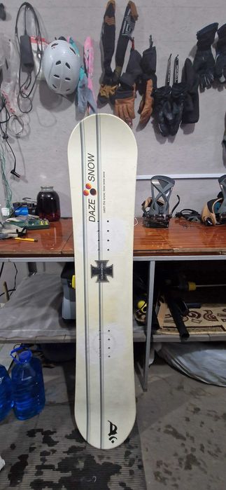 Сноуборд Daze Snow