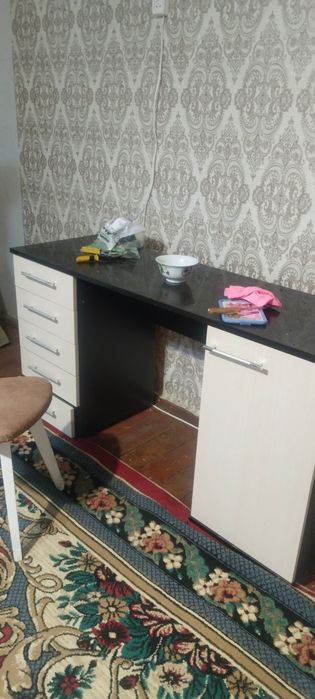 Мебель отдам даром