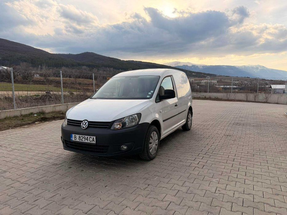 Баничарка пикап под наем София чужбина ЕС 30€