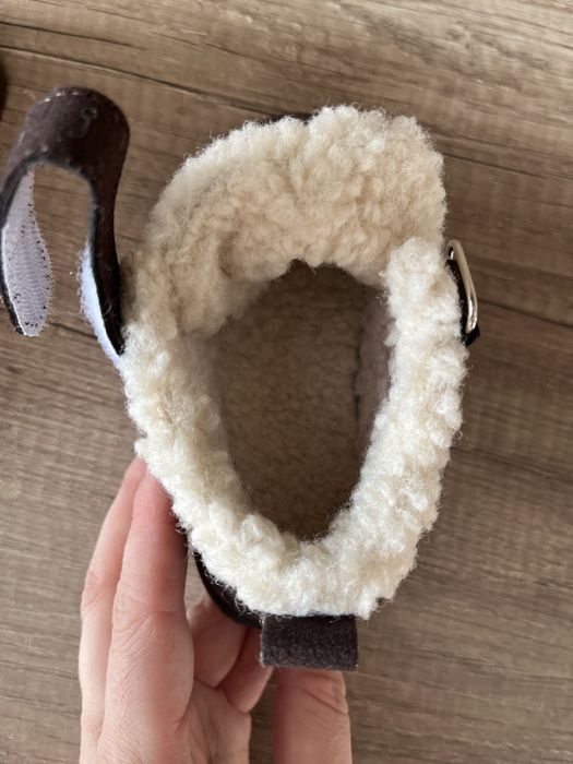 Продам новые демисезонные ботиночки