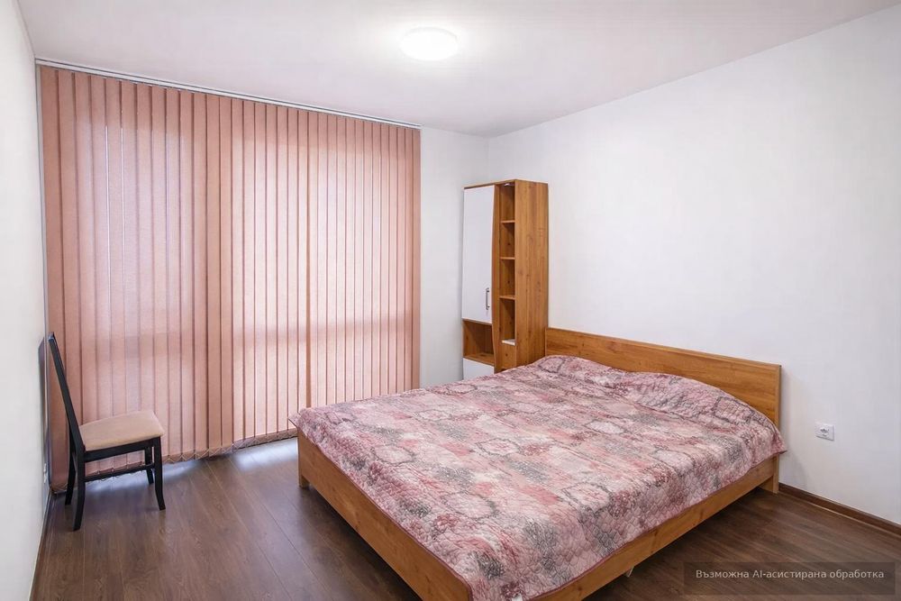 Двустаен апартамент в жк. Христо Смирненски