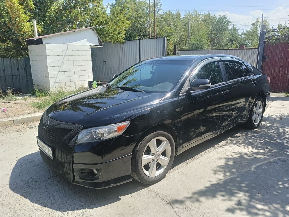 Продам Toyota Camry 2011г.