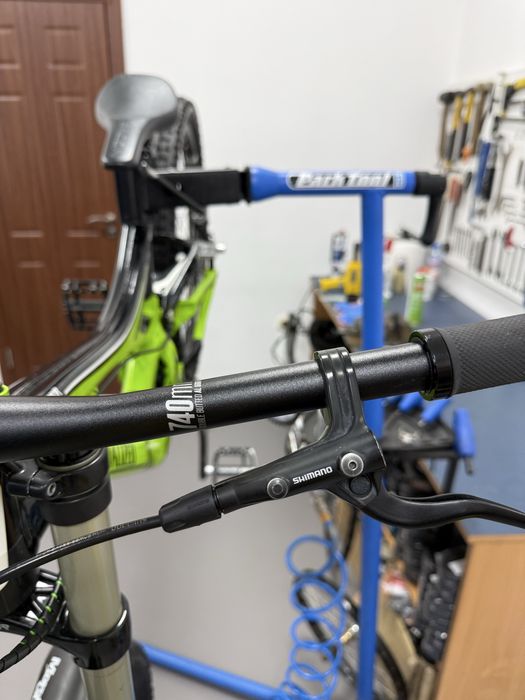 Specialized Demo 8 Monster Energy