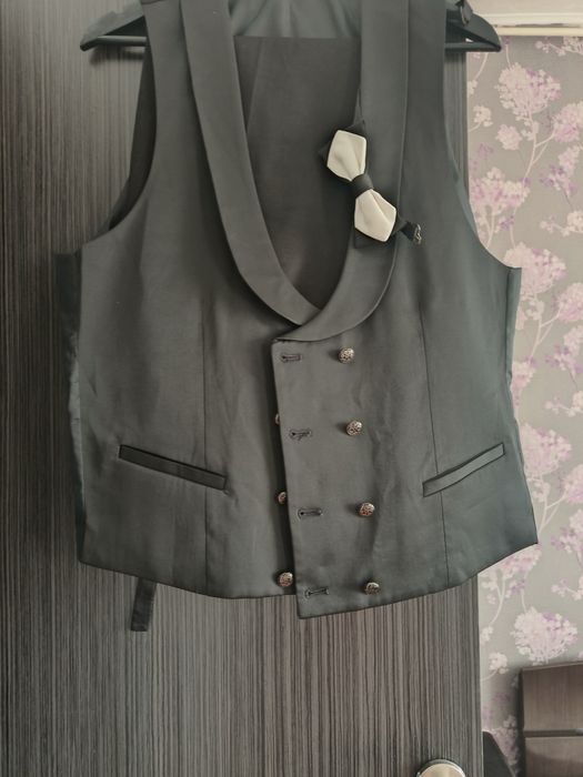 Vand costum de ginere