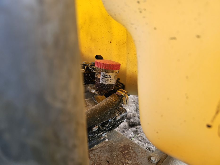 Пръскачка 600 литра