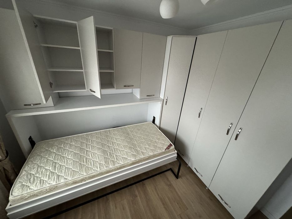 Mobila dulap dressing, pret promo, pat incorporat