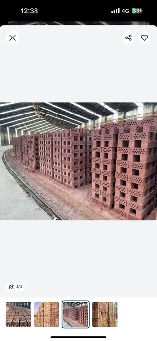 Красный жженый кирпич