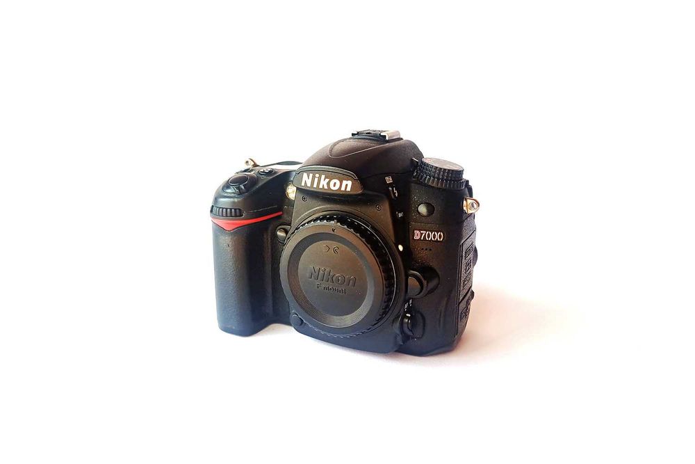 Nikon D7000 DSLR