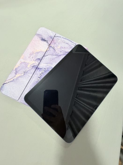 Ipad 10th Gen(2022)-64GB -Blue