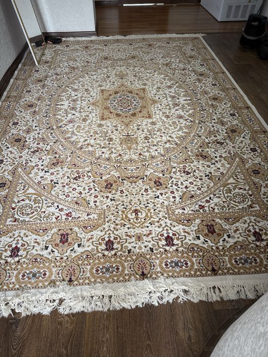 Продам ковер 4*3