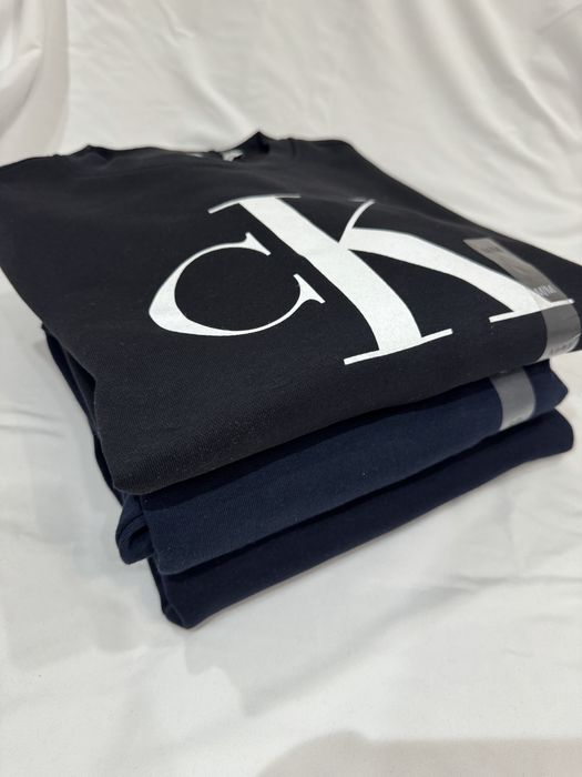 Свитшот от Calvin Klein