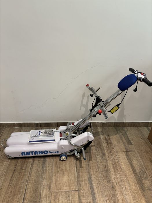 Продавам устройство за качване на инвалиди по стълби