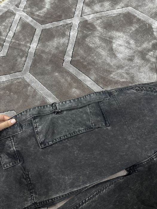 джинсы bershka  карго темно серые, женские