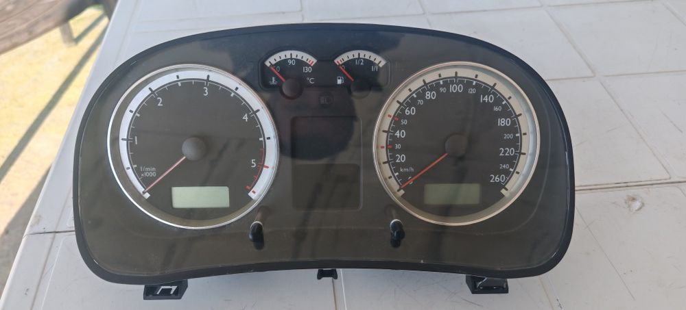 Километражно табло голф 4 с ринговете