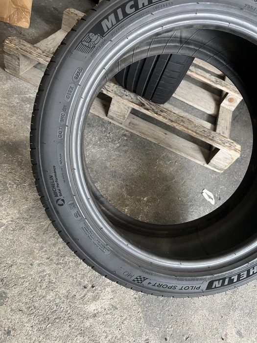 2 anvelope vara 235/45/19 Michelin app noi DOT 2025!