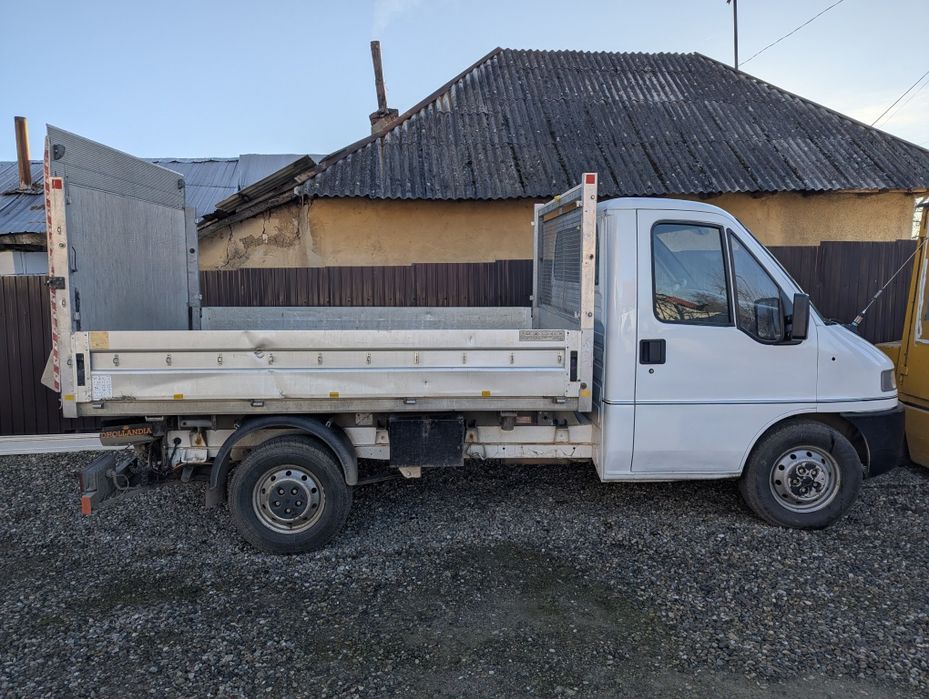 Autoutilitara Fiat Ducato 2.8D basculabil 3 parti+lift omologate