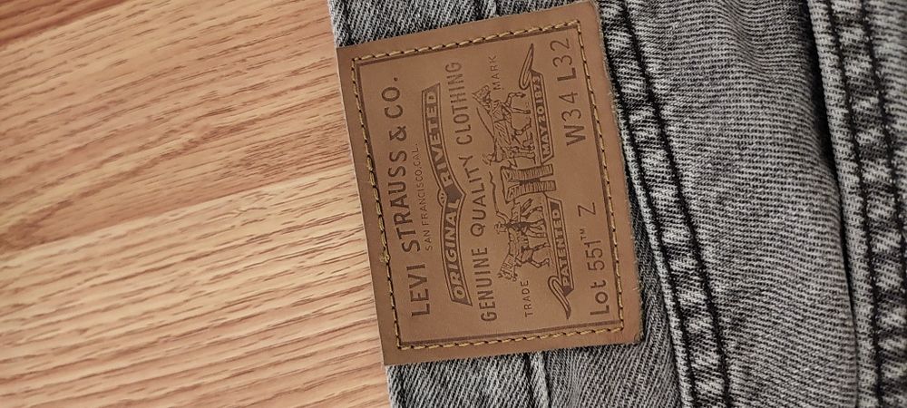 Blugi Levi's barbati, model 551, 34/32