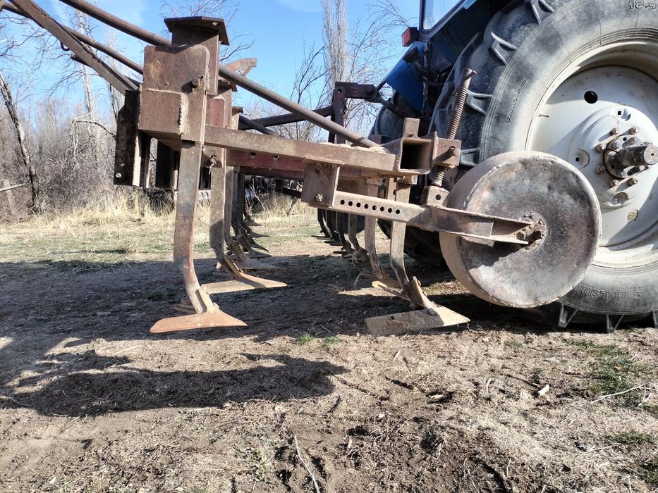 Трактор Мтз 1221
