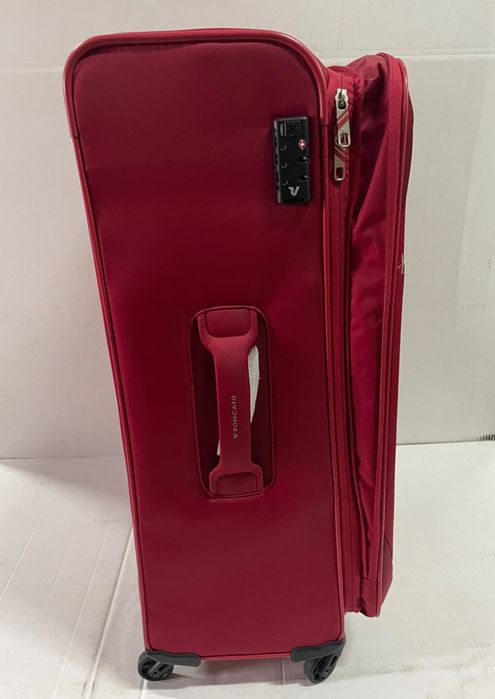 Комплект от два куфара Roncato