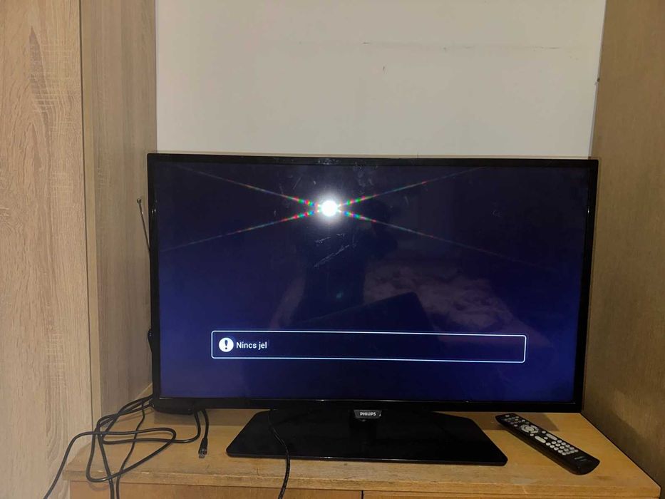 Отлично работещ Телевизор 32 инча Philips 32HFL3010T/12