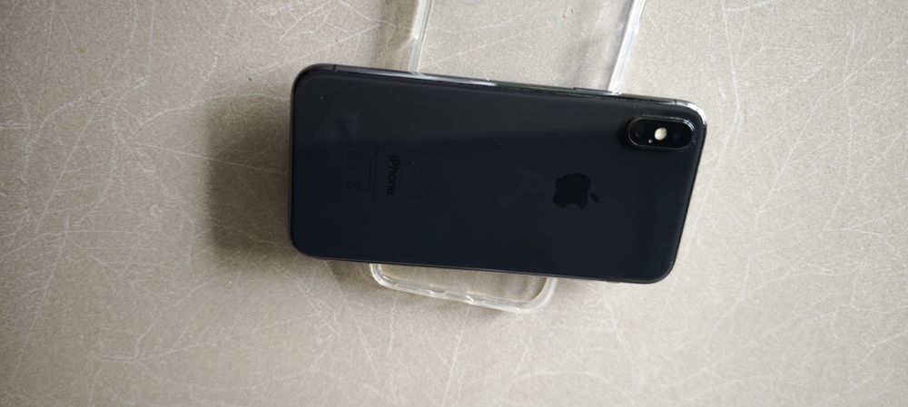 iPhone X 64GB – perfect funcțional