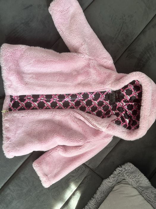 Бебешко палтенце Guess за момиче