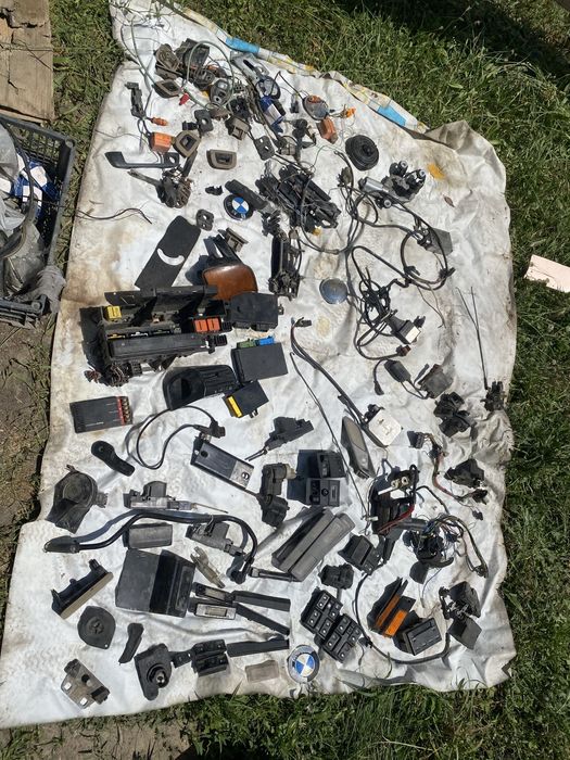 Запчасти на БМВ Е34 BMW E34.