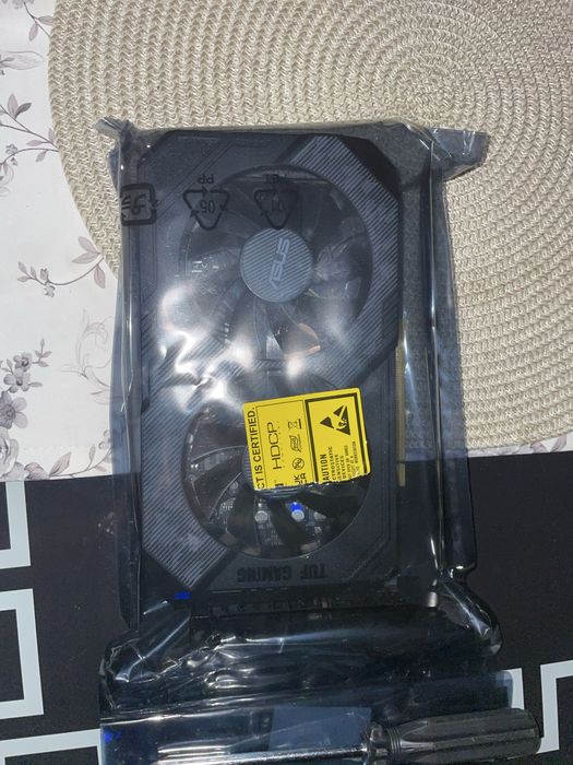 Vand placa video GTX 1660