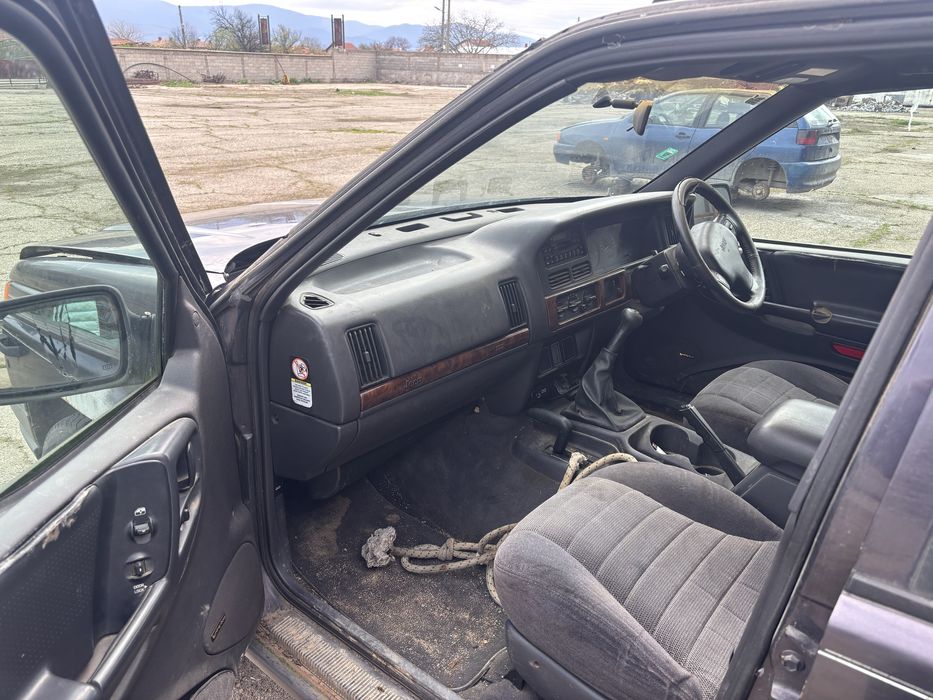 Jeep cherokee 2.5d 1997 на части!