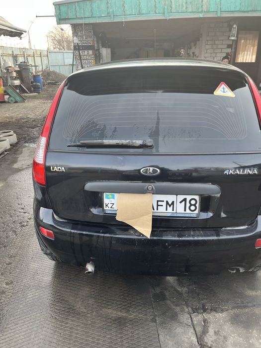 Автомобиль Лада Калина 2011 г