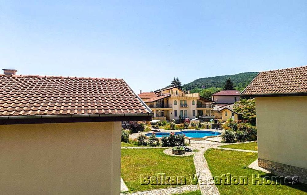 Къща до морето до Албена