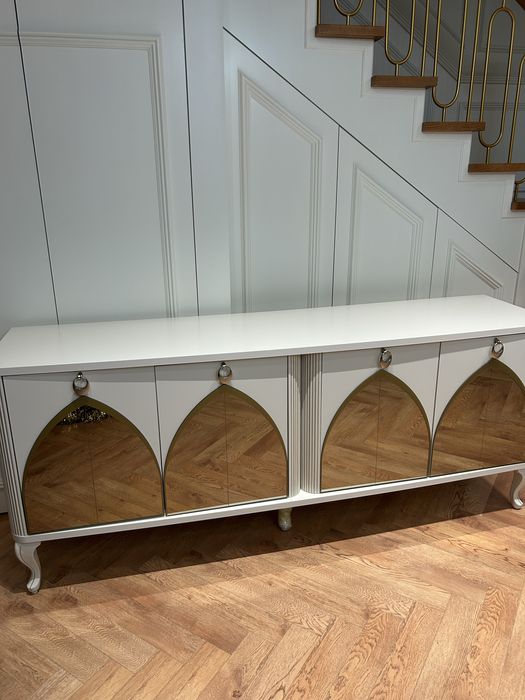 Комод от Belona