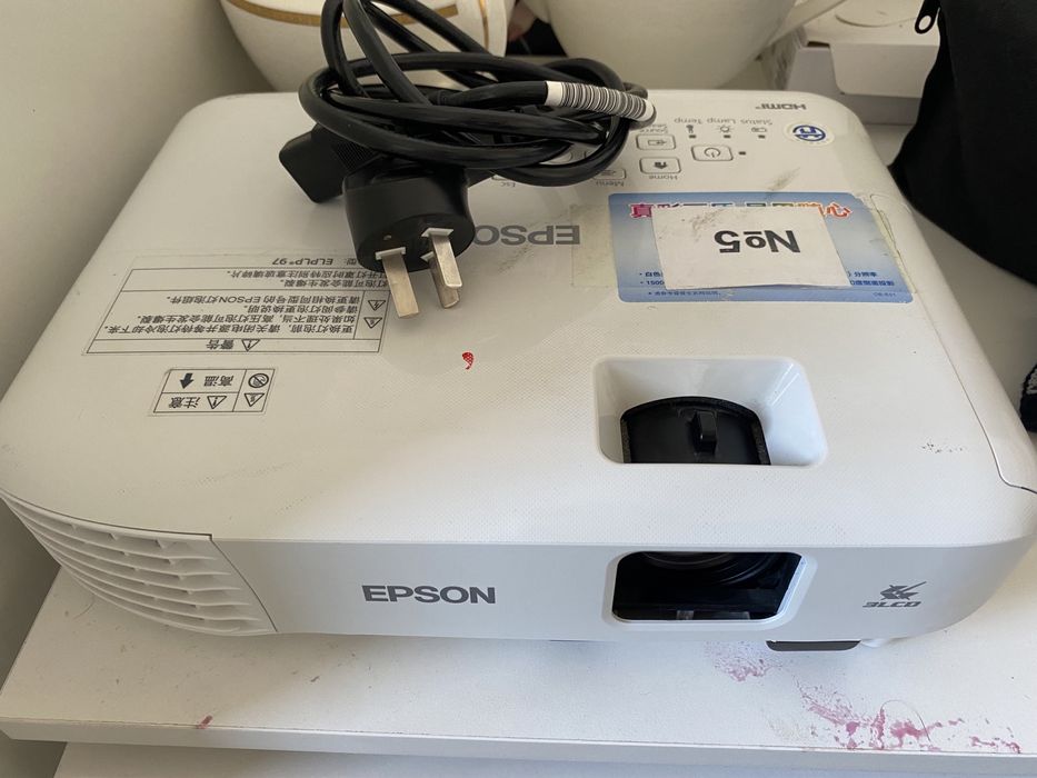 проектор EPSON для ноутбук