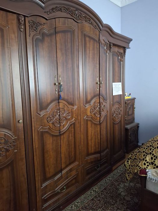 Mebel sotiladi narxi kelishilgan holda