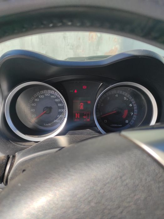 Автомобиль Митсубиси