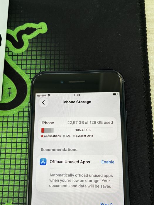 iPhone SE 2022 чисто нов!