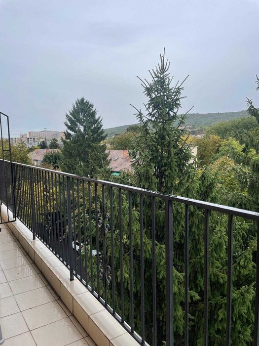 Apartament 5 camere UMF, de inchiriat, 7 Noiembrie