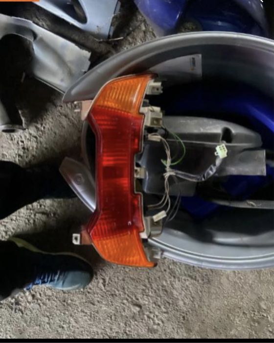 Suzuki burgman 125 на части