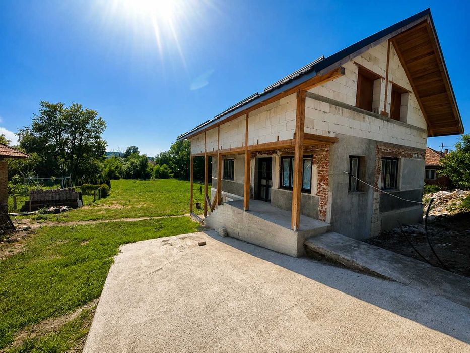Casa de vanzare la 30km de Cluj- Napoca Aschileul Mare