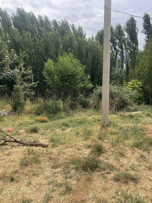 Шахардан 18 км узокликда Ер сотилади