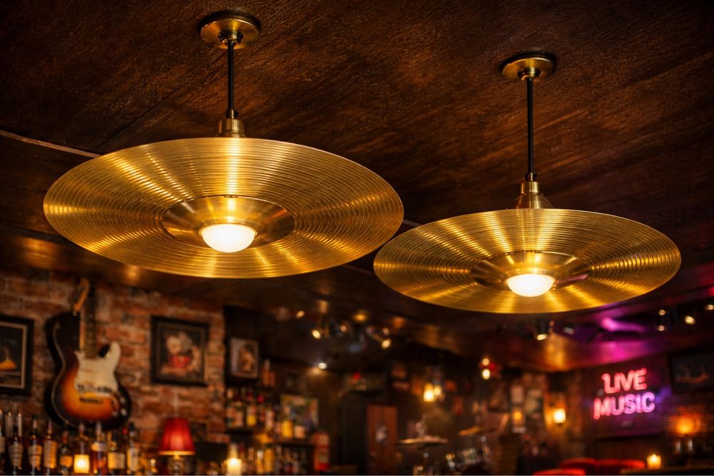 Винтидж чинели плафони осветление бар клуб 1970