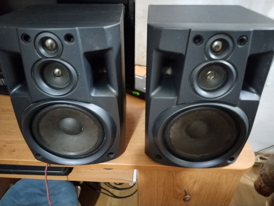 Boxe JVC 80W pe 6 ohmi Hi-Fi