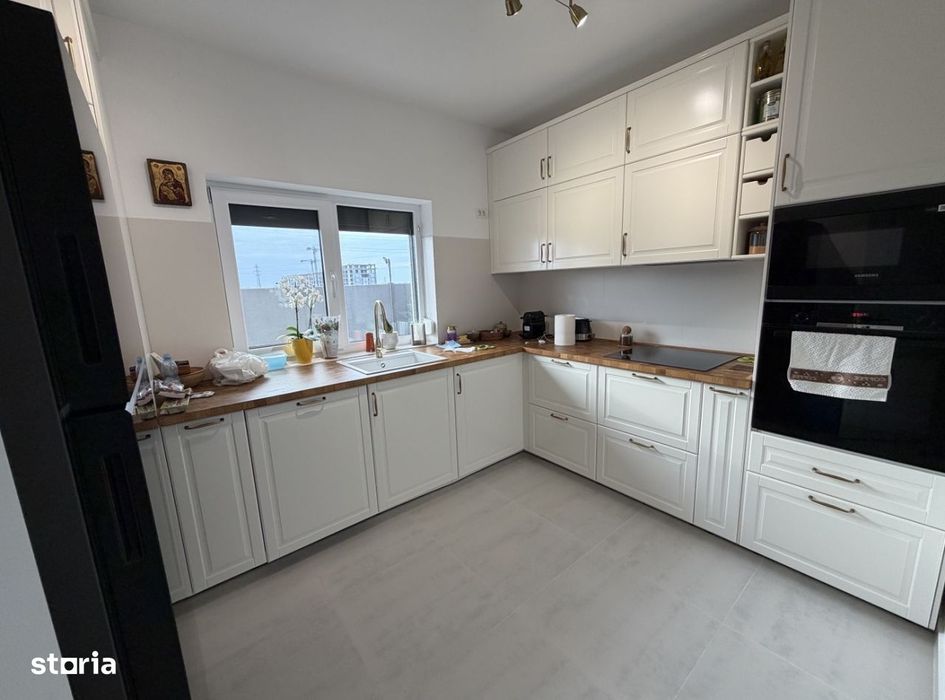 Vila 5 camere, Dobroesti, strada Trifoiului
