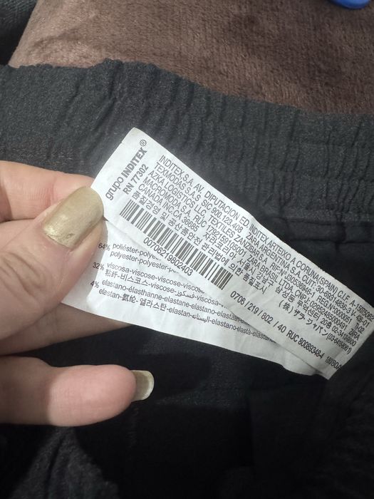 Vand pantaloni+ camasa barbati Zara