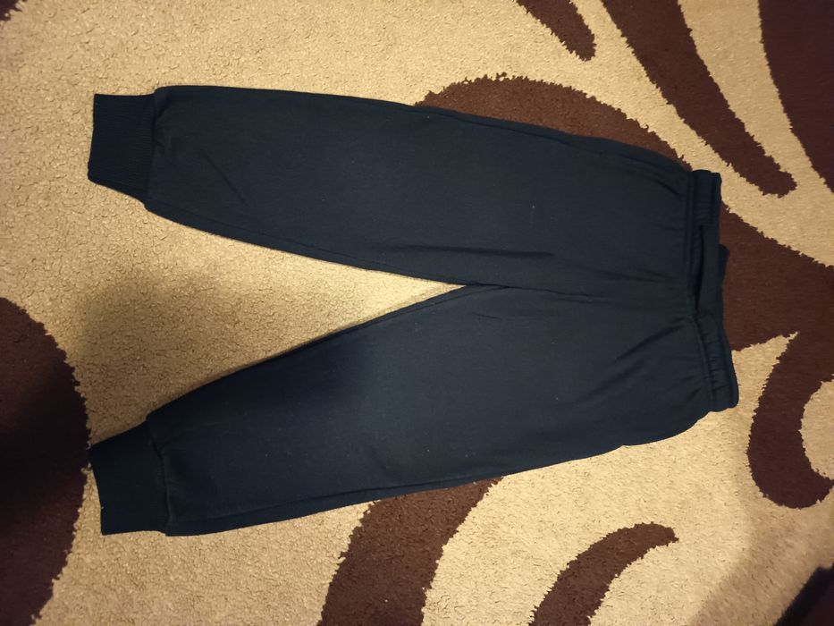 Pantaloni copii 5 ani