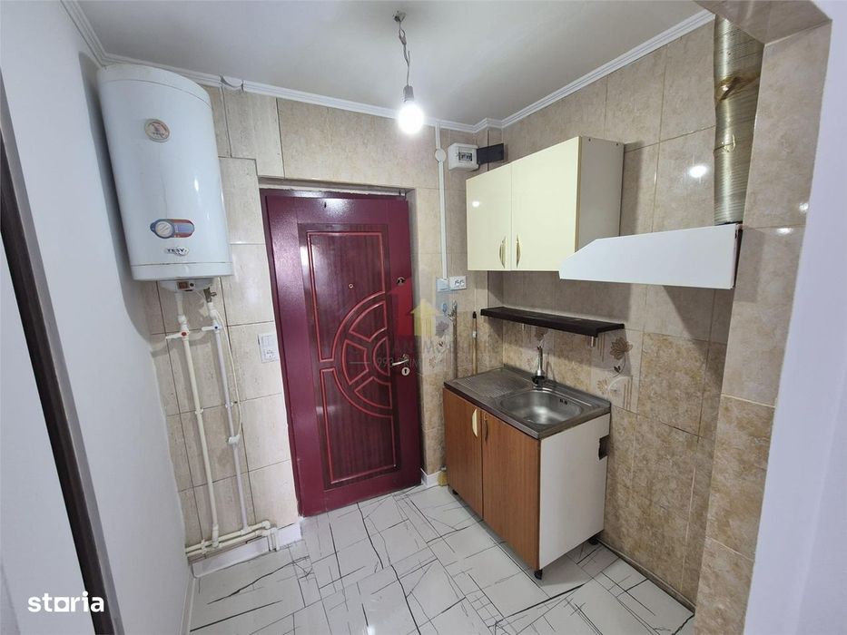 Garsoniera confort 2, etaj 3, Renovata 2026, Viziru 2 - Ciocarlia — fotografia 3