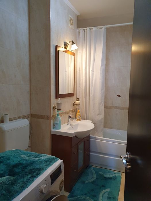 Vând apartament 1 cameră studio în R18 ( lângă Lidl)