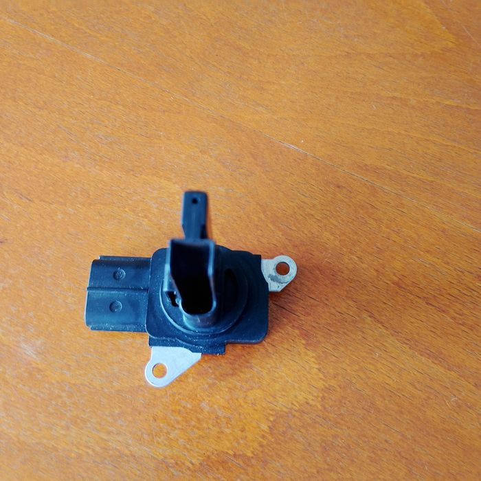 Дебитомер за въздуха Тойота Рав 4