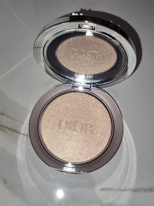 Dior Хайлайтър Forever Glow Luminizer лимитирано издание