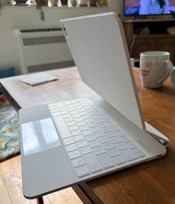 Клавиатура за Ipad 13pro
